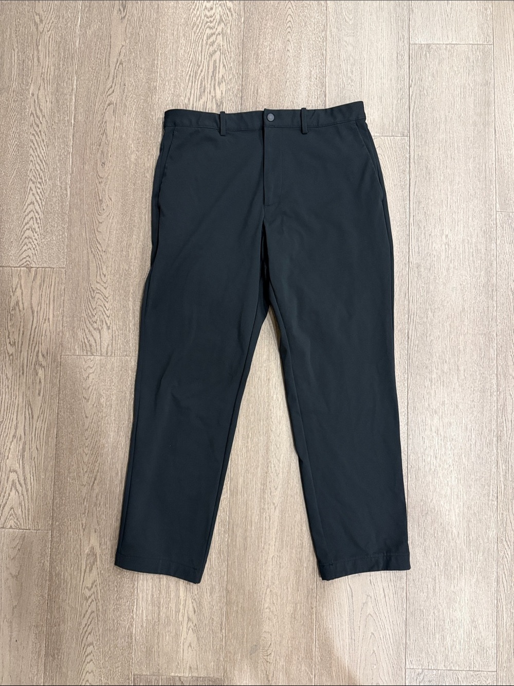Uniqlo Men's Black Chinos - Straight Fit